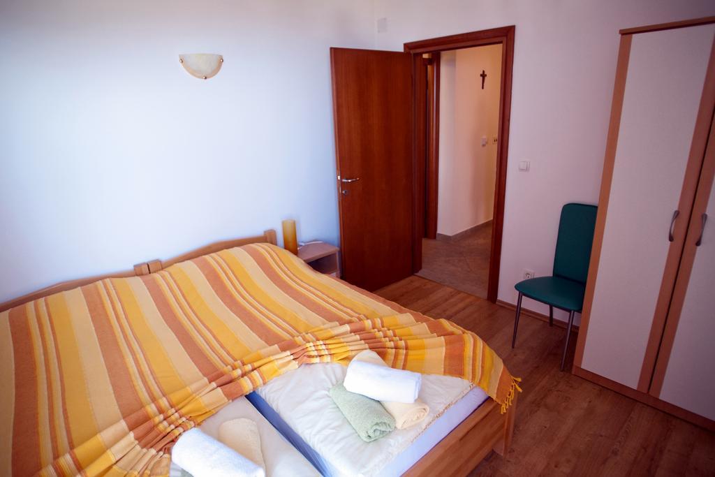 Apartments Marinic Primošten Zimmer foto
